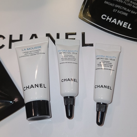 Chanel Bundle - Picture 2 of 7